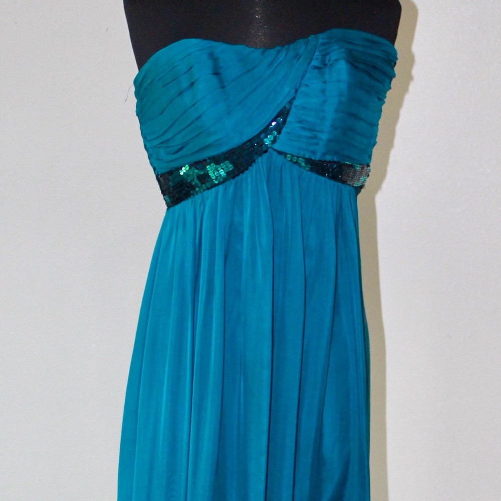 Long formal teal dress sz 6